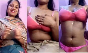 Beautiful Punjabi Girl Stripping Off & Showing Nude