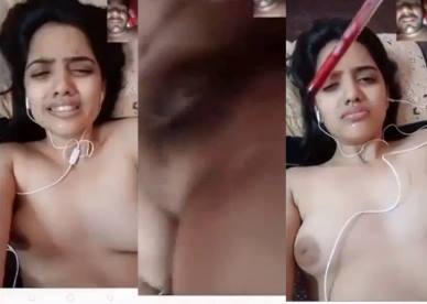Desperate Girl’s Pen Pussy Masturbation on Video Call