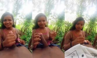 Mallu Inexperienced Girl Gets Lessons for Blowjob Skills from BF