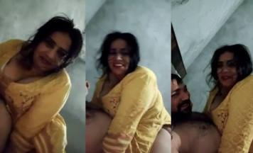 Busty Punjabi Bhabhi Rides On Lover Cock & Enjoying