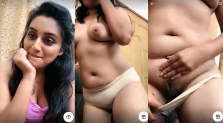Beautiful Indian Influencer Shows Hot Boobs & Fingers Sexy Pussy Live