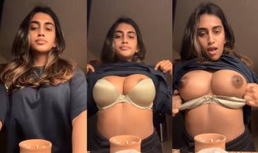 Hot Delhi Girl Shows Off Her Big Sexy Boobs on Camera for BF